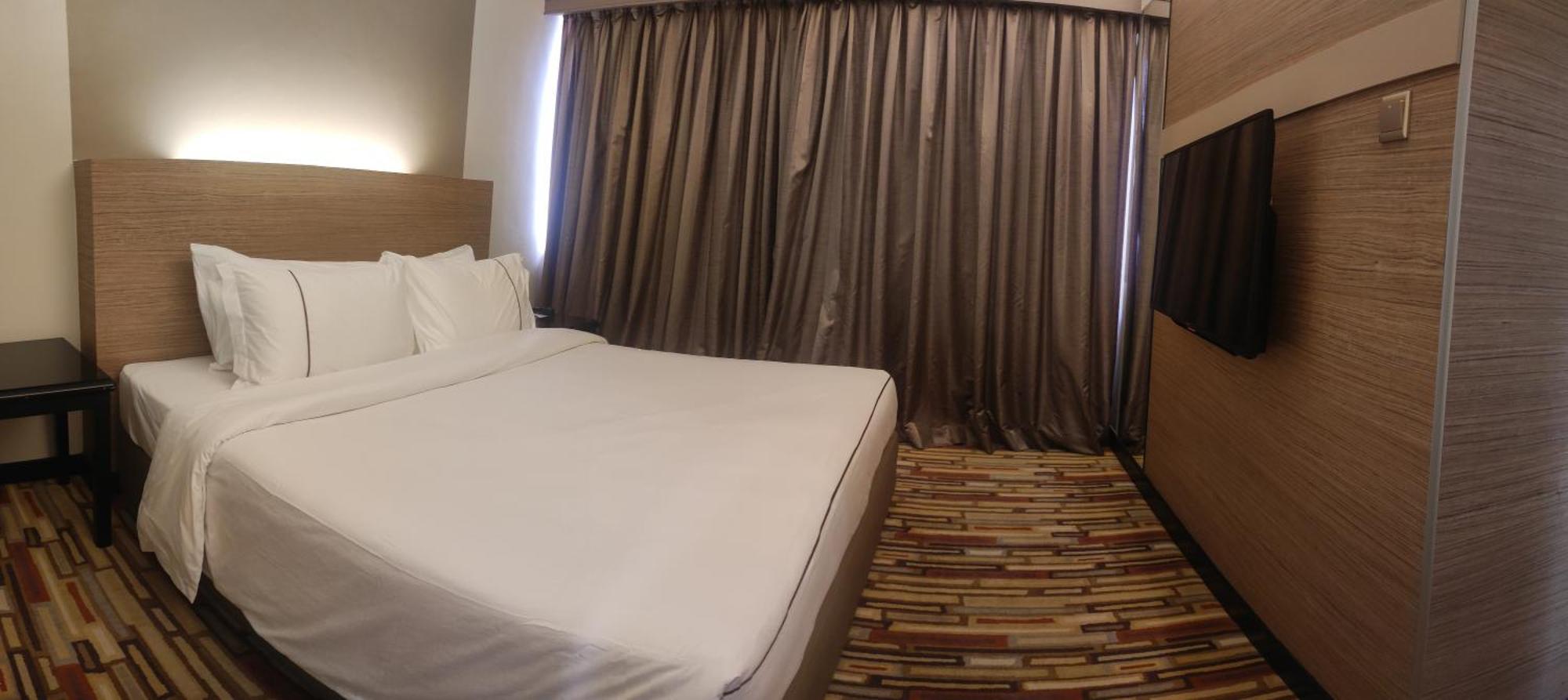 Harbour View Hotel Kuching Kültér fotó